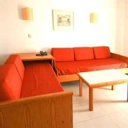El Apartment *